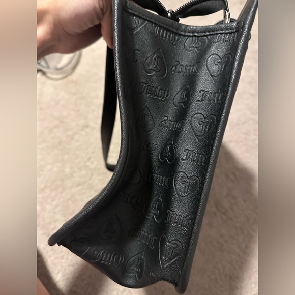 Juicy Couture Black Tote bag with embossed all over print logo - Picture 5 of 7